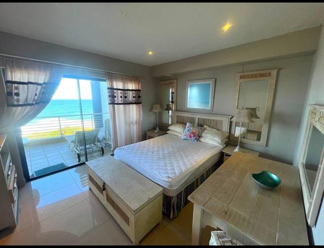 4 BEDROOM APARTMENT FOR SALE IN MARGATE BEACH